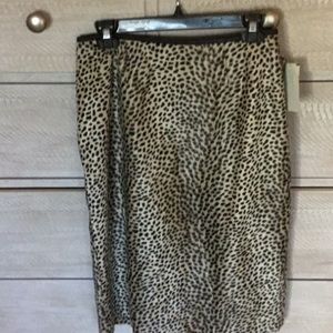 New skirt with leopard print by Kasper